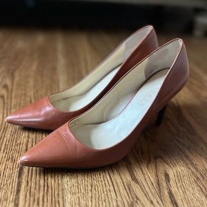 Lauren Ralph Lauren Cognac Pumps